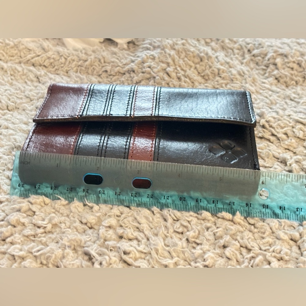 Patricia Nash Black and Brown Leather Wallet - Picture 9 of 12